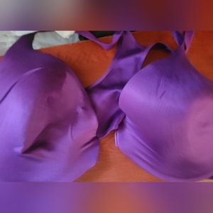 Victoria's secret racerback front close bra. Purple. 40D